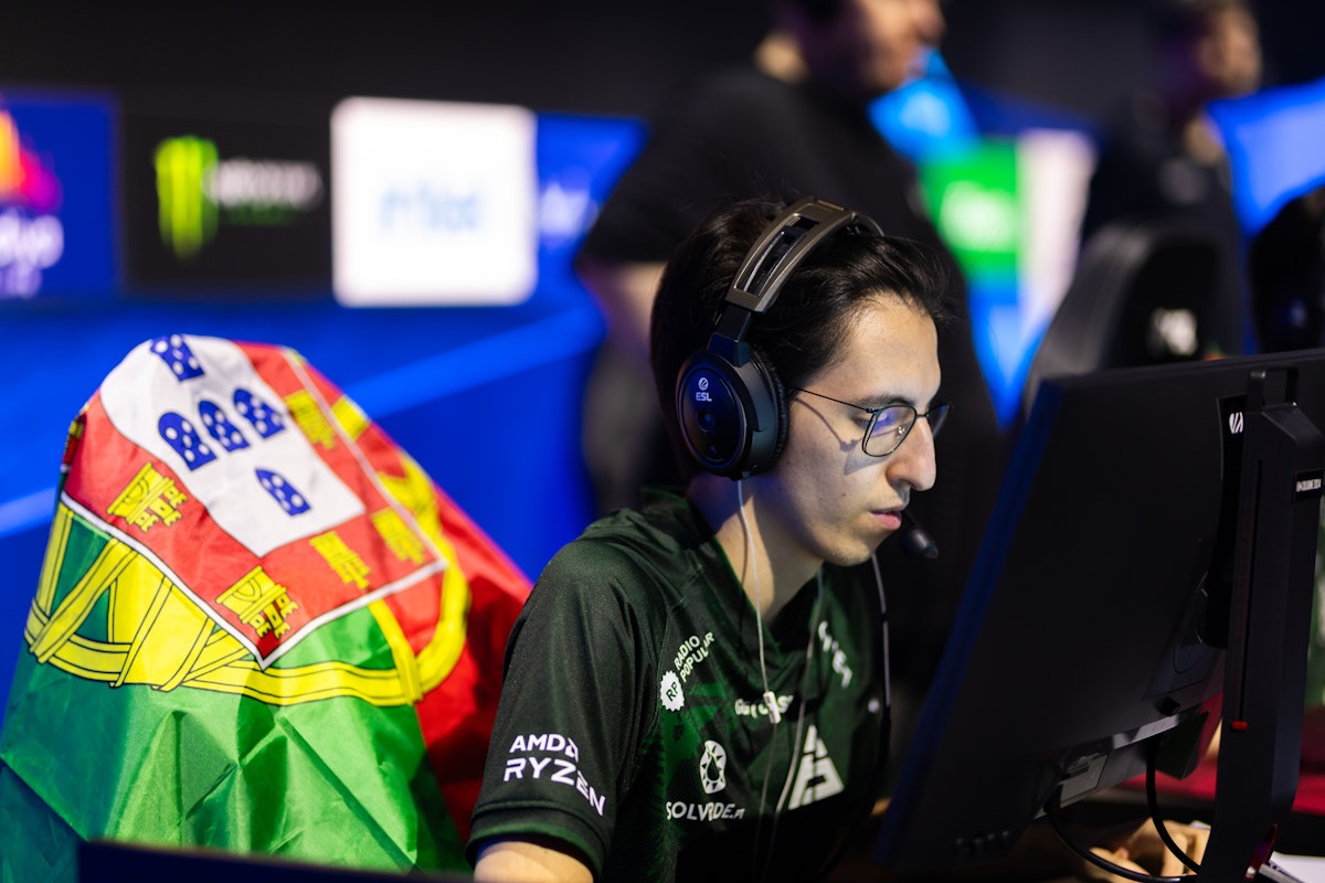 Ninjas in Pyjamas Benches arrozdoce, Brings in Rising Star xKacpersky on Loan