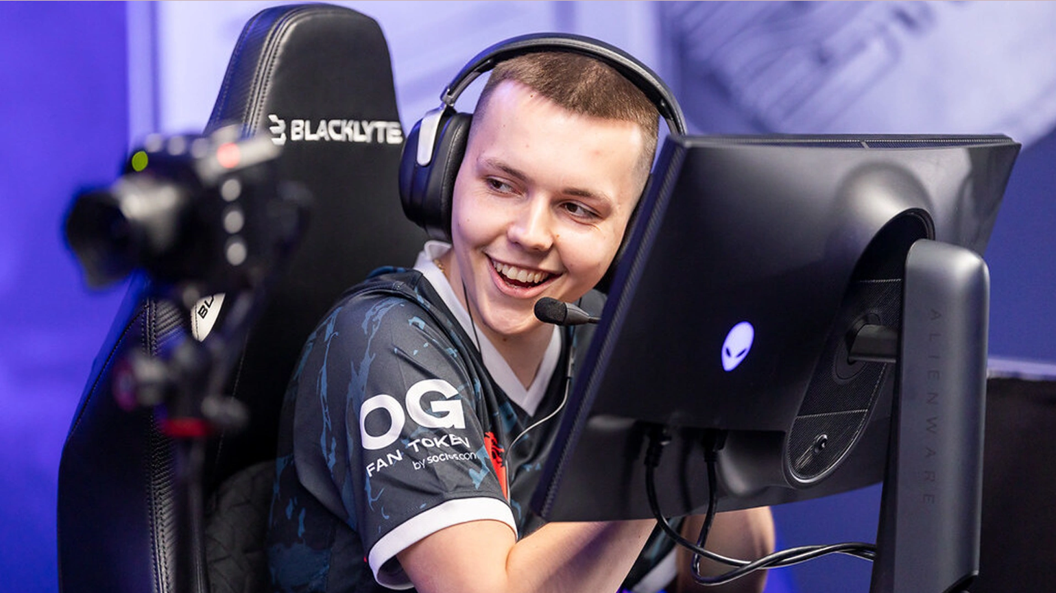 F1KU Bids Farewell to OG Esports After Three Epic Years of Counter-Strike Battles